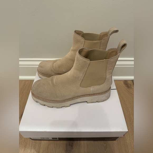 Dolce Vita Journy Women’s boots. Size 9. Dune Suede color. - Picture 2 of 7